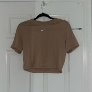 Nike Crop Top